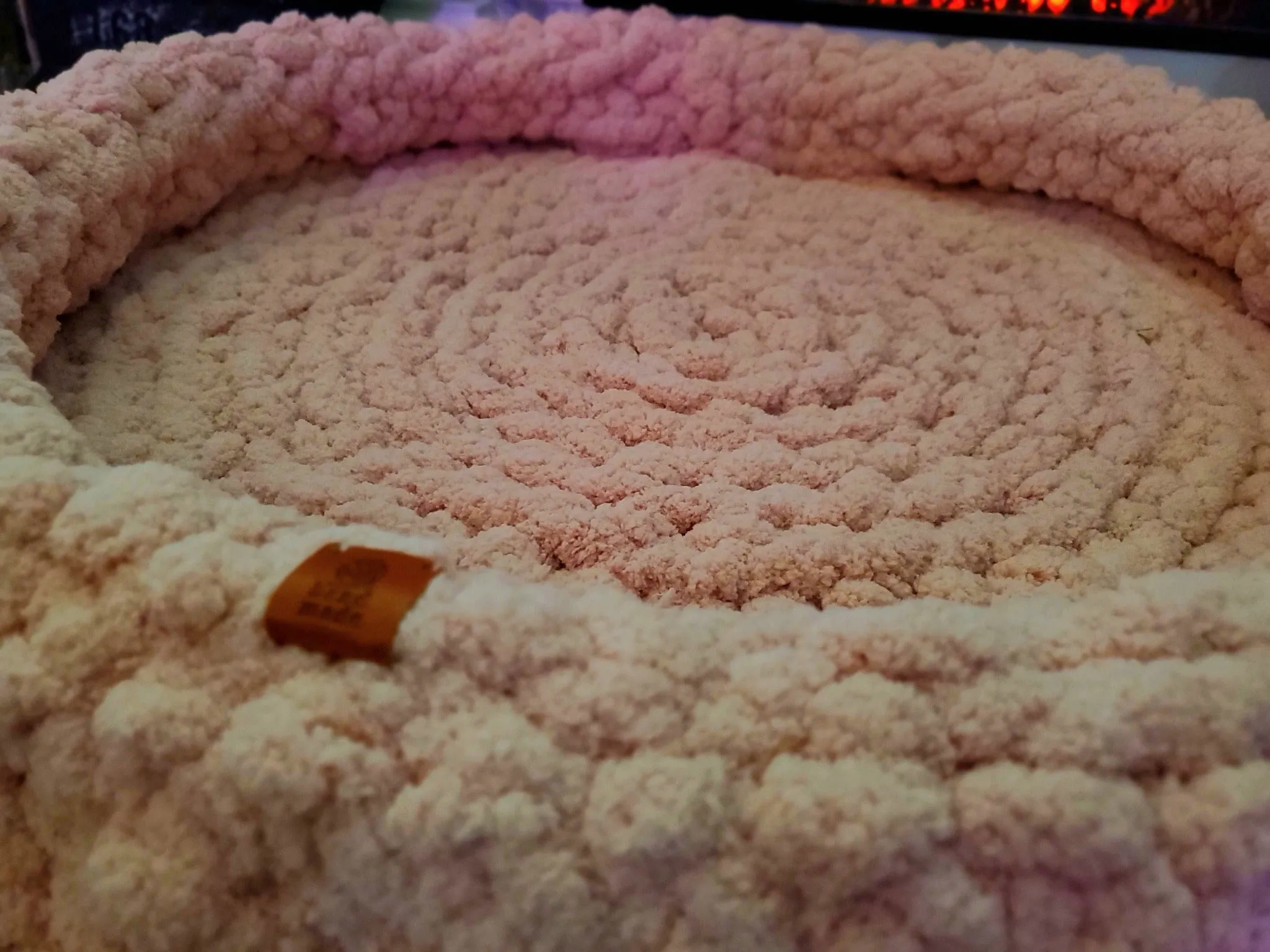 18" Donut Bed