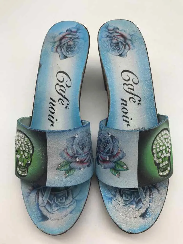 Pre-Owned Cafe Noir Blue Size 39 Mule Heels