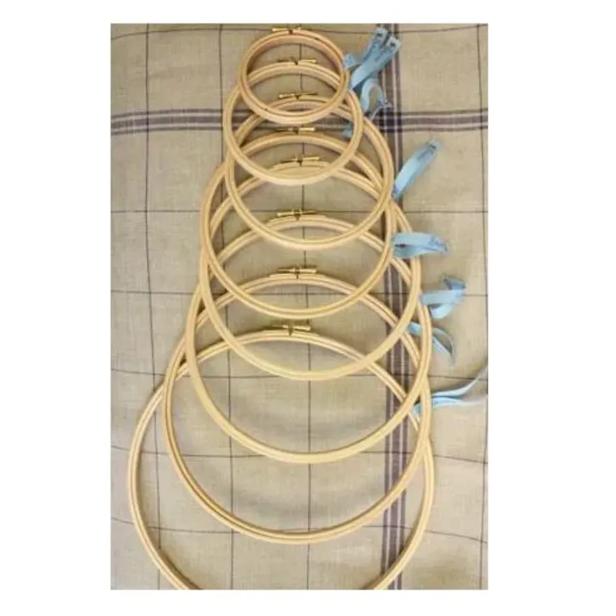Sajou Wooden Embroidery Hoop - 10cm