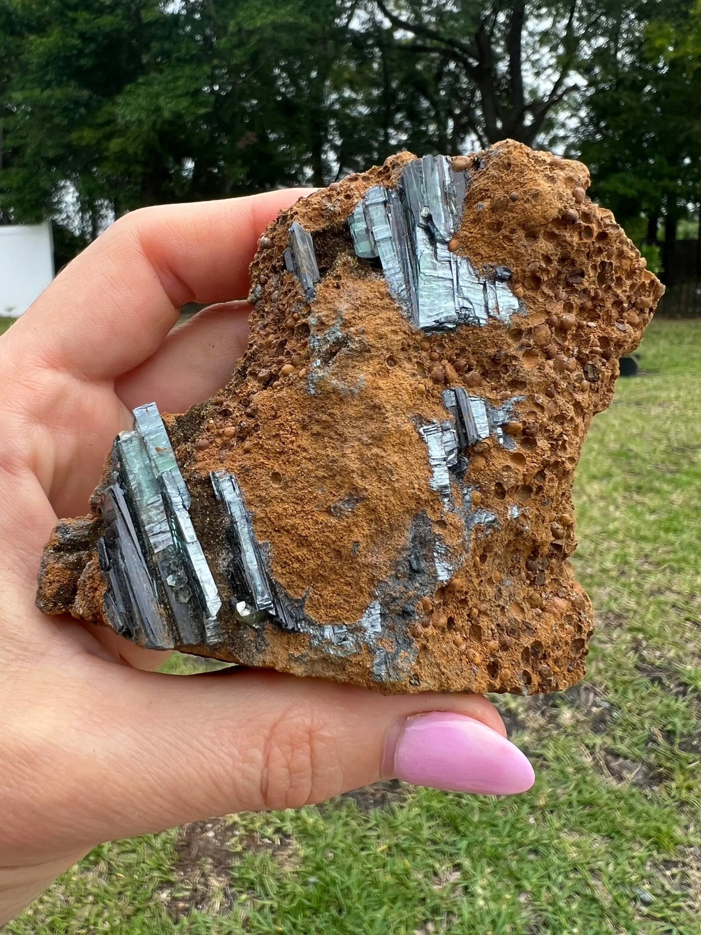 Vivianite 218 grams